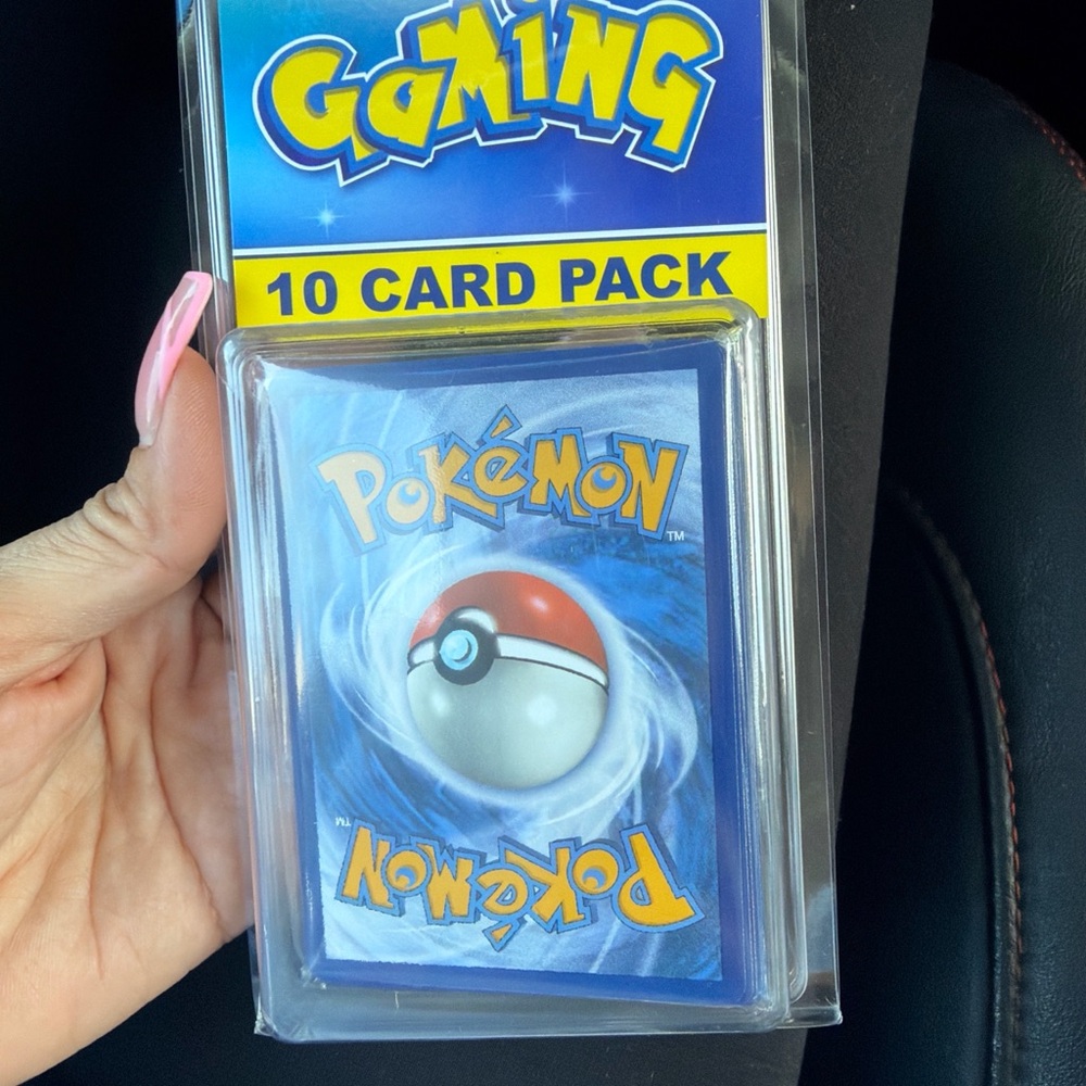 Pokémon 10 Card Pack Sleeve - Blue Poké Ball Design